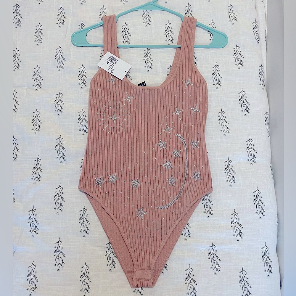 Womens Star Embroidered Bodysuit. Size M.